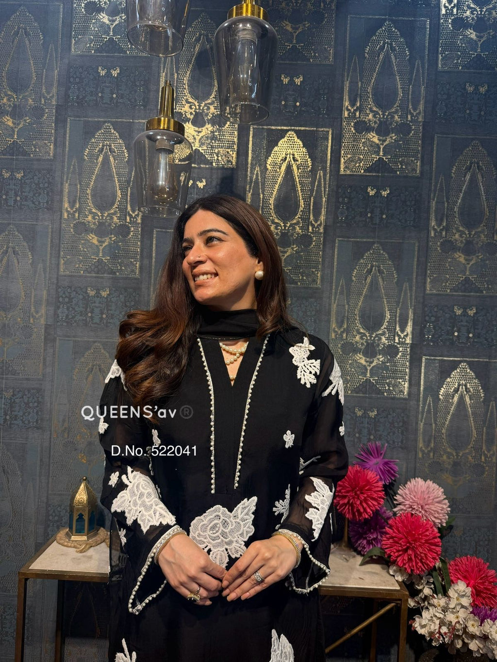 Mastaani Pakistani suit set