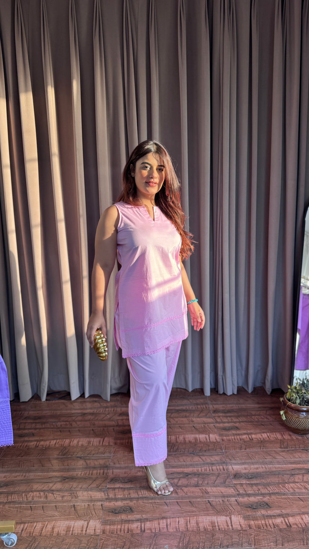 Gulabo Farshi Set