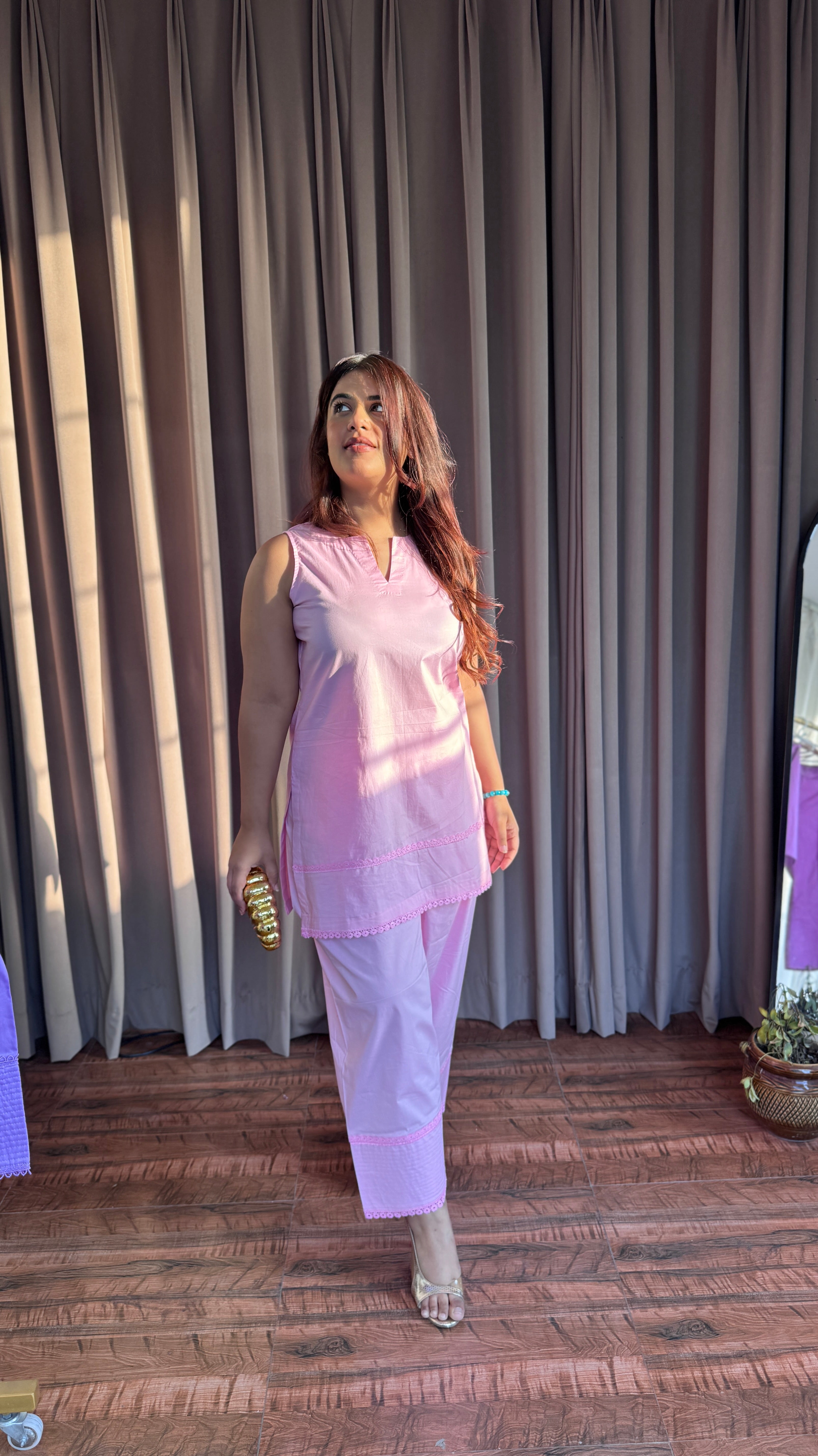 Gulabo Farshi Set