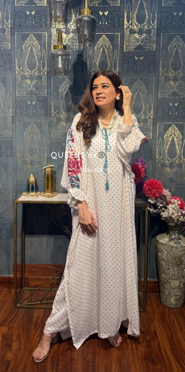 Naira Crepe Chogha Set