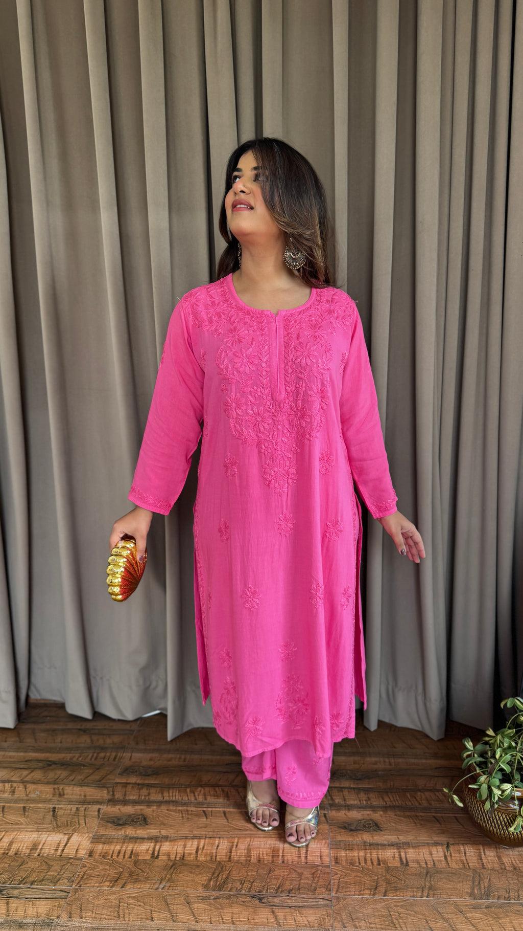 Gulabo Chikankari Set