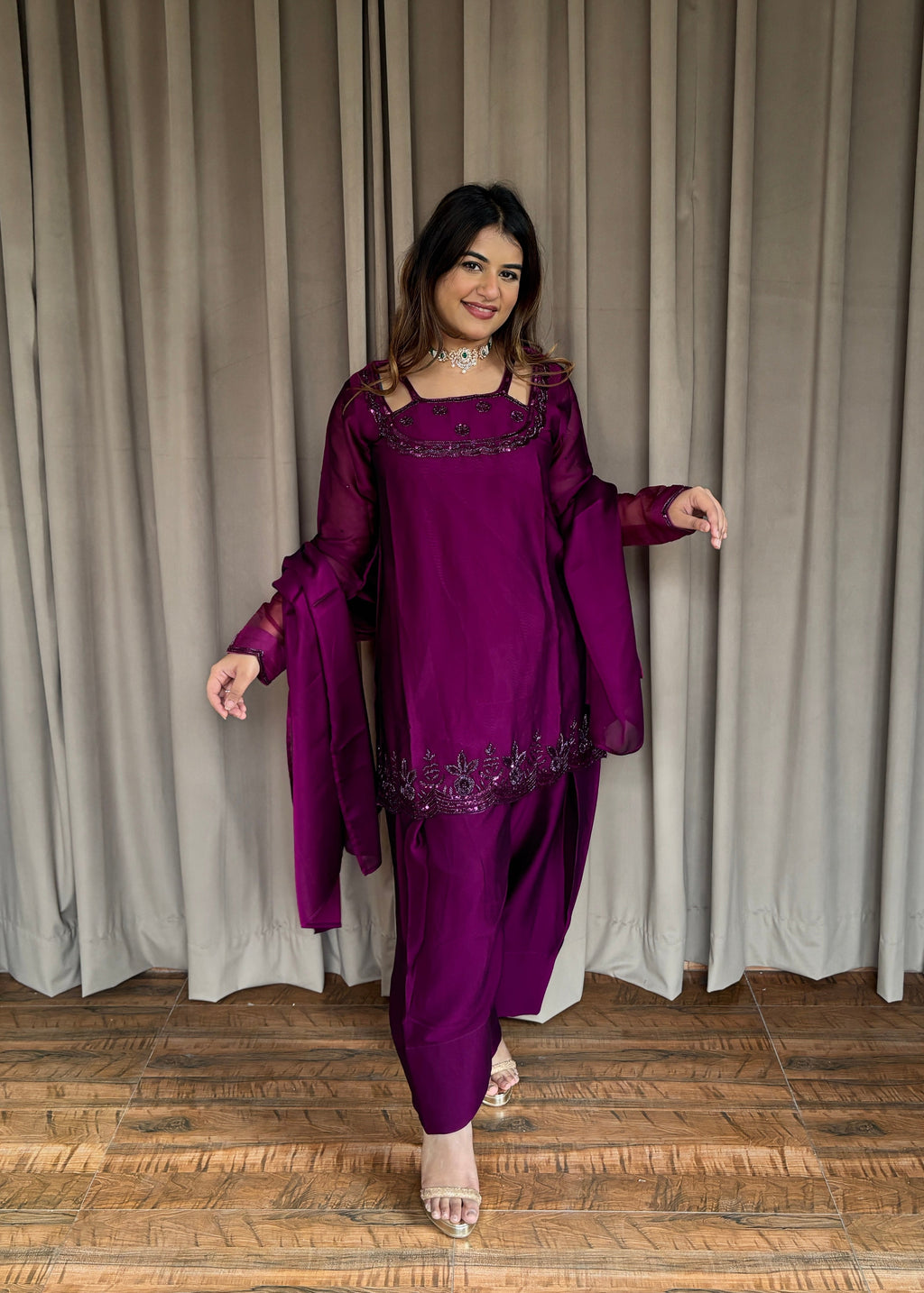 Wine Farshi Suit Set