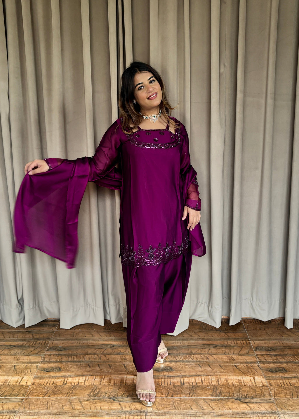 Wine Farshi Suit Set