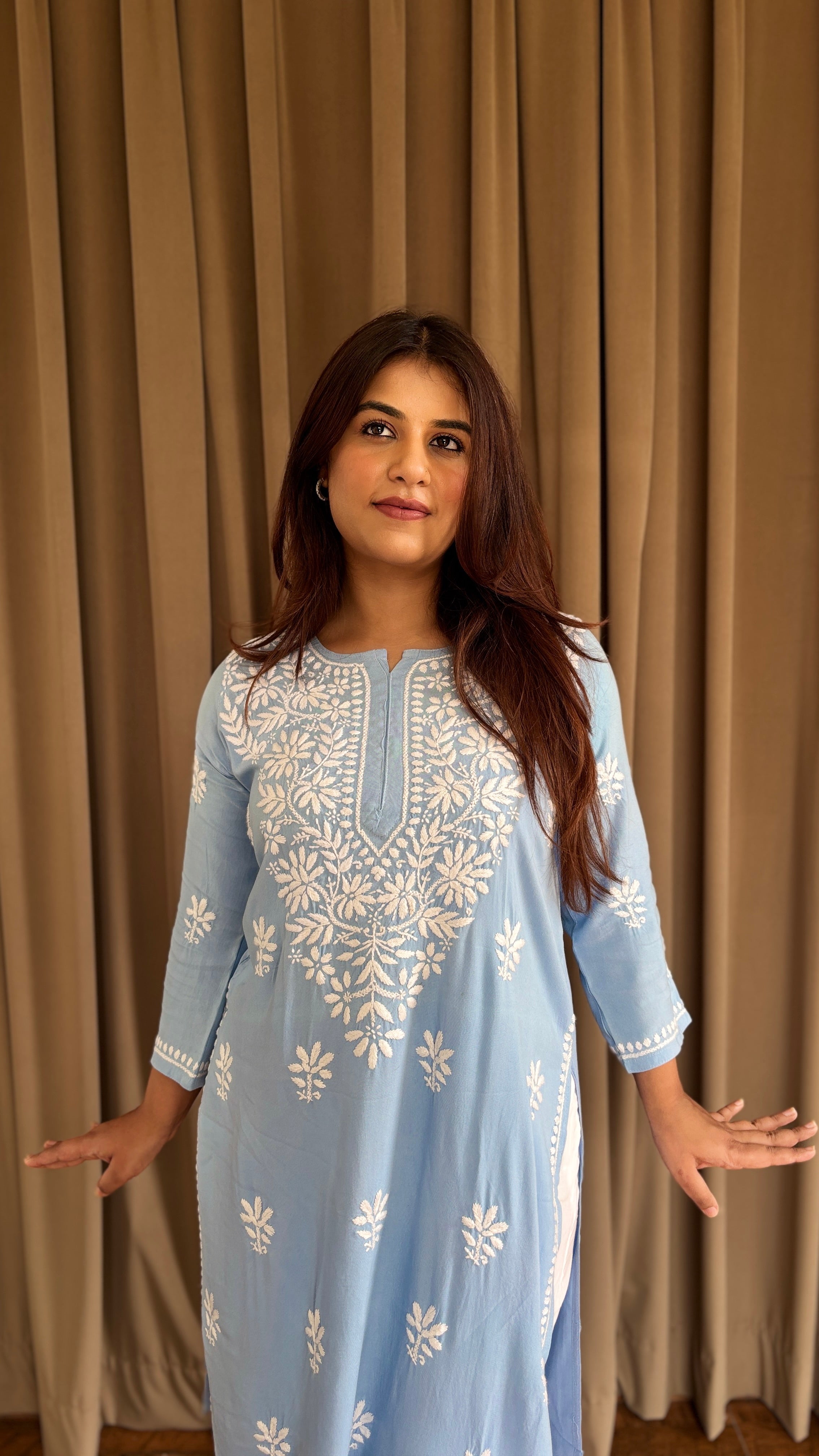 Chaandtaara Chikankari Set