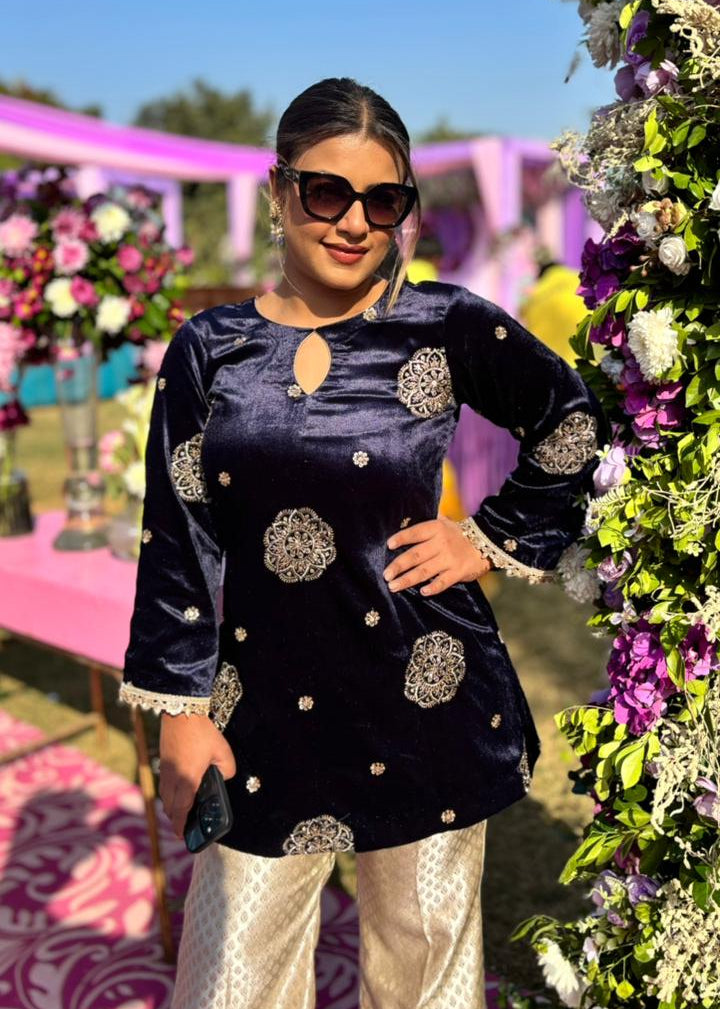 Velvet and Brocade Moon Blue Set